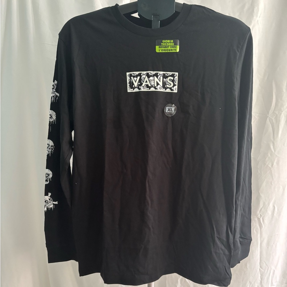 Vans Black Long Sleeve Glow In The Dark. Black Logo Short Sleeve& Vans Crew 🧦 - Picture 5 of 13